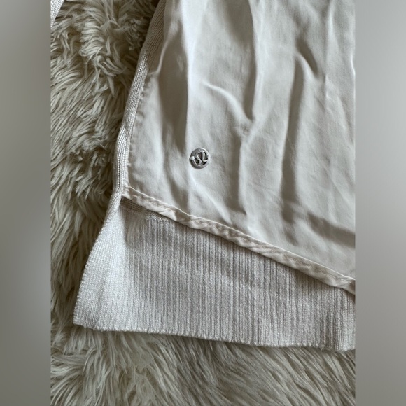 Lululemon Still At Ease Open Back Off White Ivory Cream Sweater Size M no sz tag - Picture 9 of 9